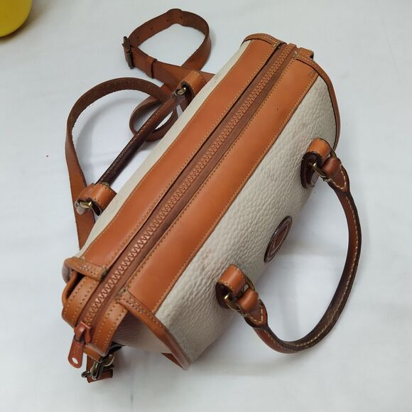 Dooney & Bourke Ivory Pebbled Leather Double Handle Satchel Bag -VTG Made in USA - Picture 8 of 16